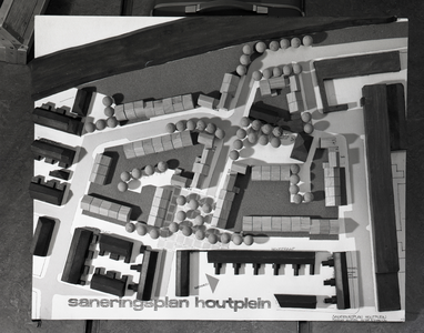 813002 Afbeelding van een maquette voor het Saneringsplan Houtplein te Utrecht.